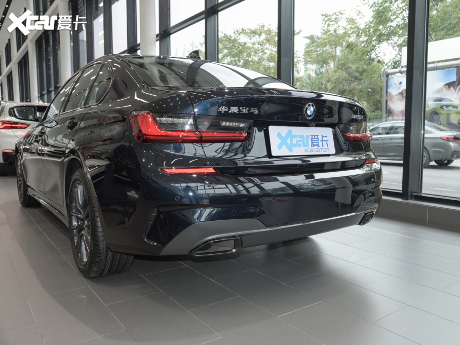 2022R3ϵ 325i M\ҹb