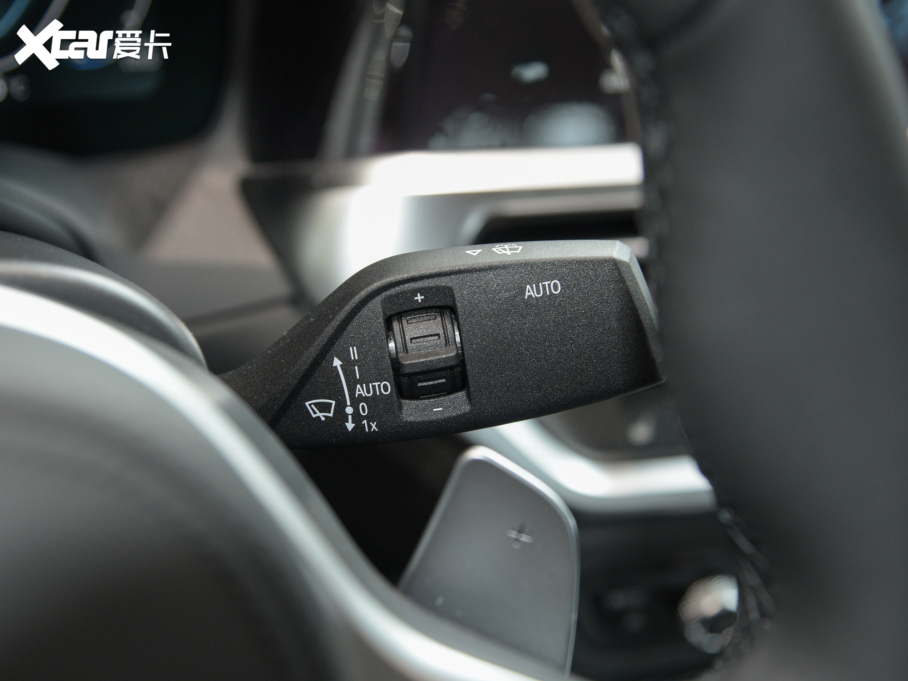 2022R3ϵ 325i M\ҹb