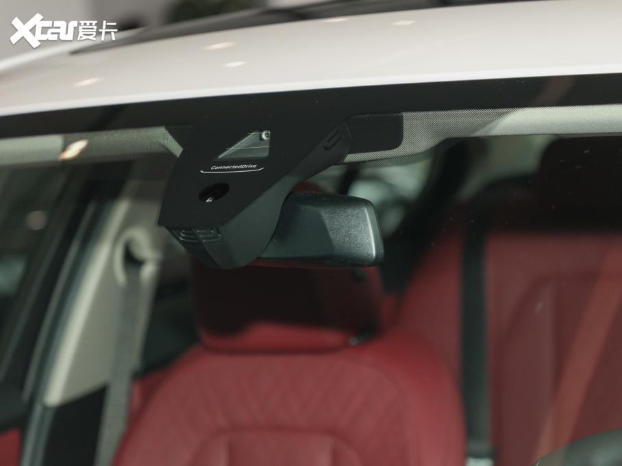 2022R3ϵ 330Li xDriver M\ҹb