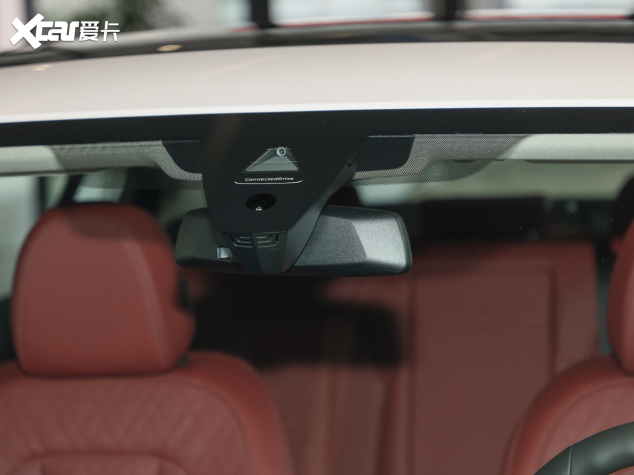 2022R3ϵ 330Li xDriver M\ҹb