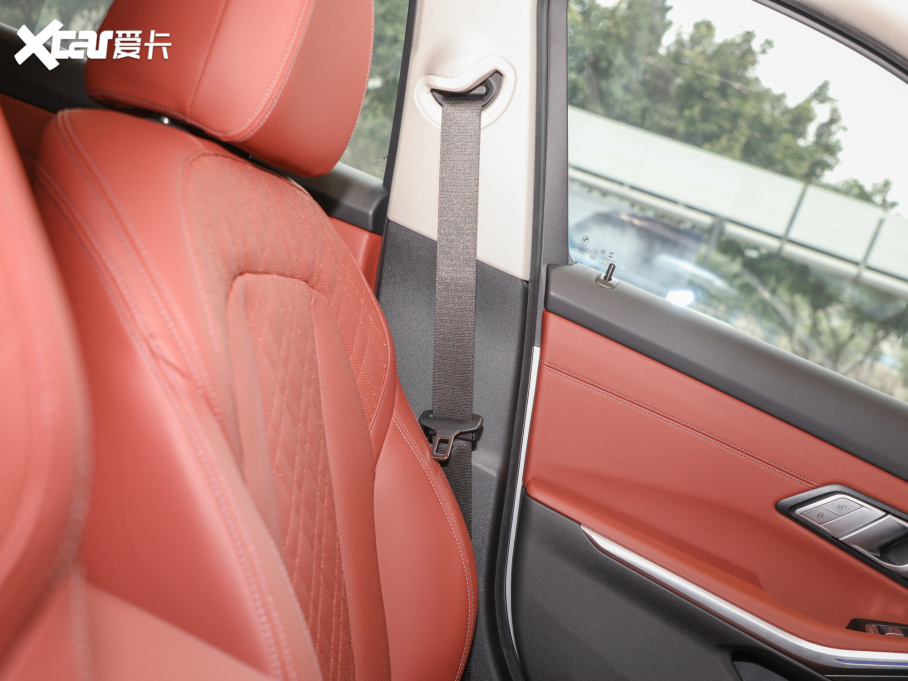 2022R3ϵ 330Li xDriver M\(yn)(dng)ҹb