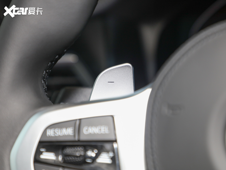 2022R3ϵ 330Li xDriver M\ҹb