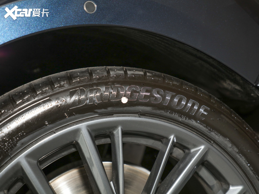 2022R3ϵ 330i M\ҹb