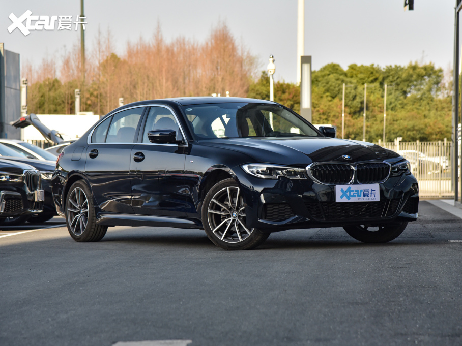 2022R3ϵ 325Li xDriver M\b