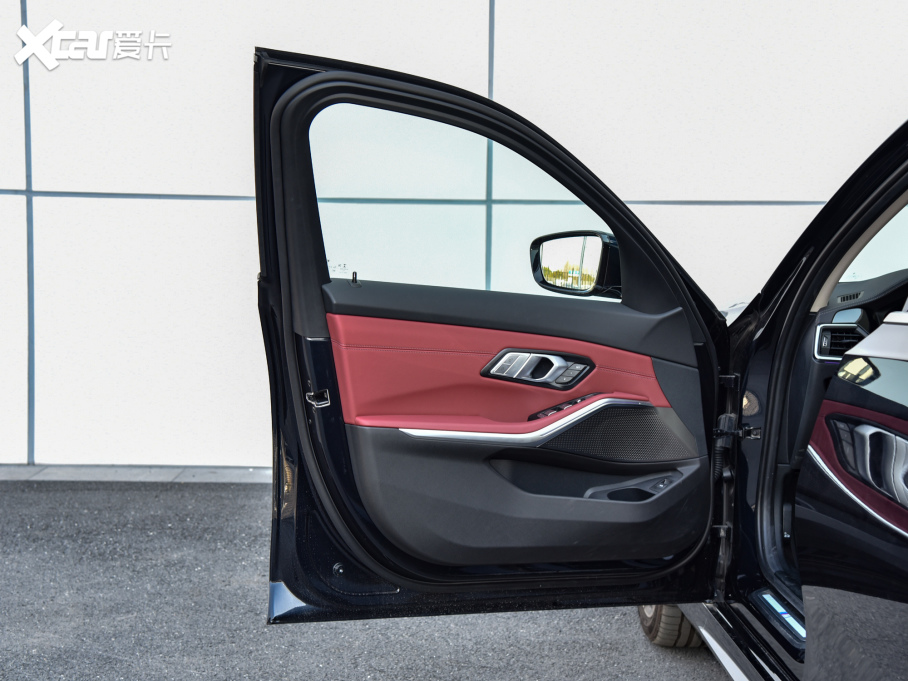 2022R3ϵ 325Li xDriver M\b