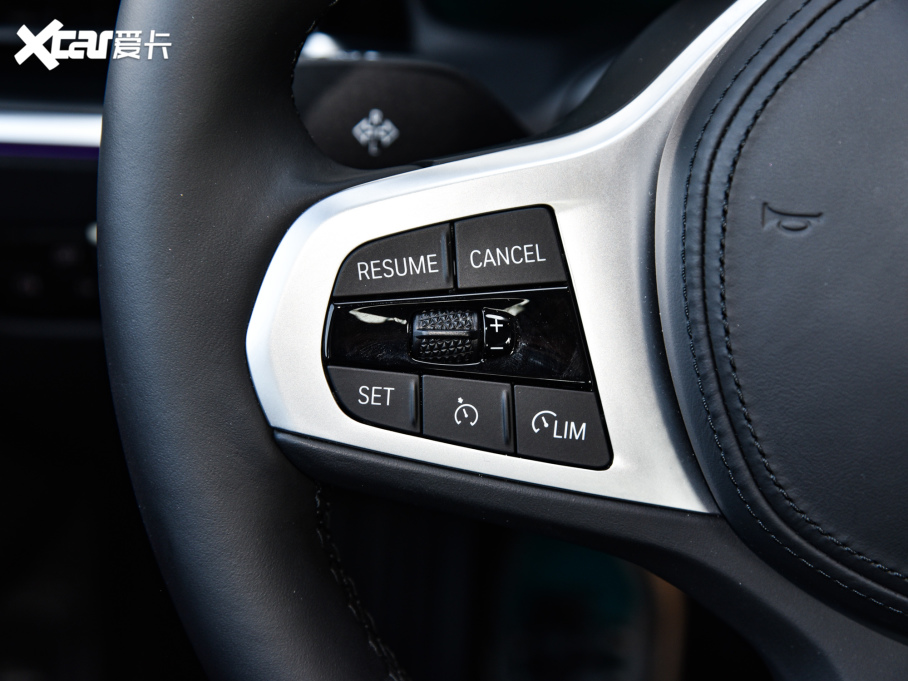 2022R3ϵ 325Li xDriver M\b