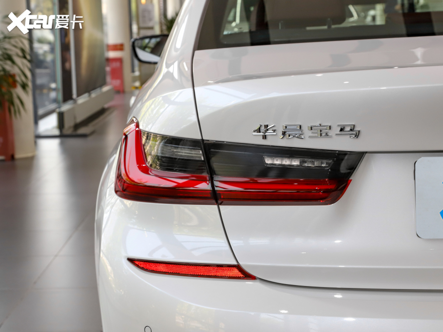 2022R3ϵ Ŀ 325i M\b