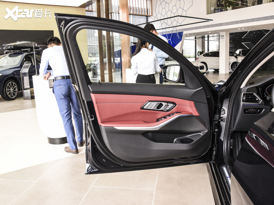 2022R3ϵ Ŀ 320Li M\b