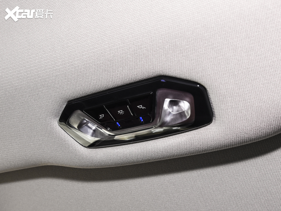 2022R3ϵ Ŀ 320Li M\b