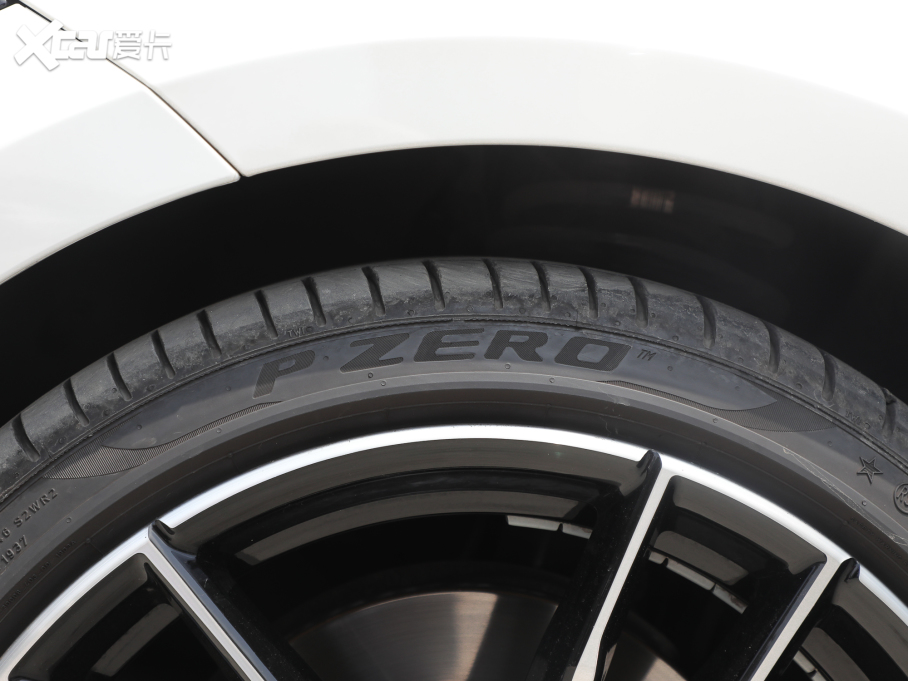 2022R3ϵ Ŀ 330Li xDrive M\ҹb