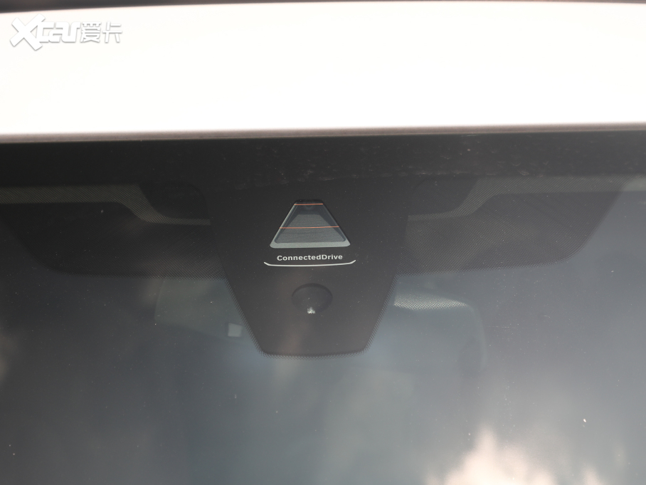 2022R3ϵ Ŀ 330Li xDrive M\ҹb