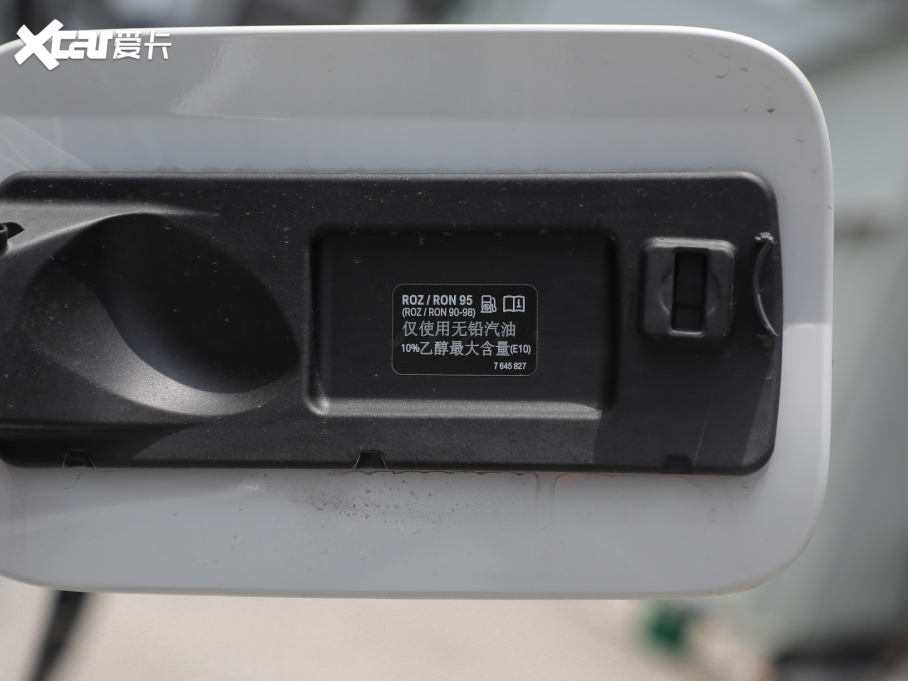 2022R3ϵ Ŀ 330Li xDrive M\ҹb