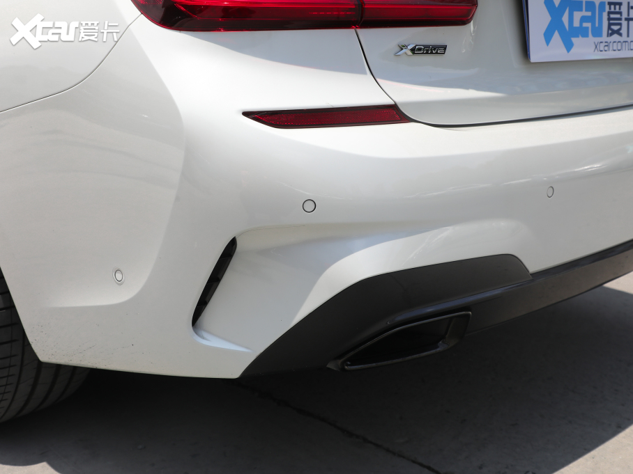 2022R3ϵ Ŀ 330Li xDrive M\ҹb