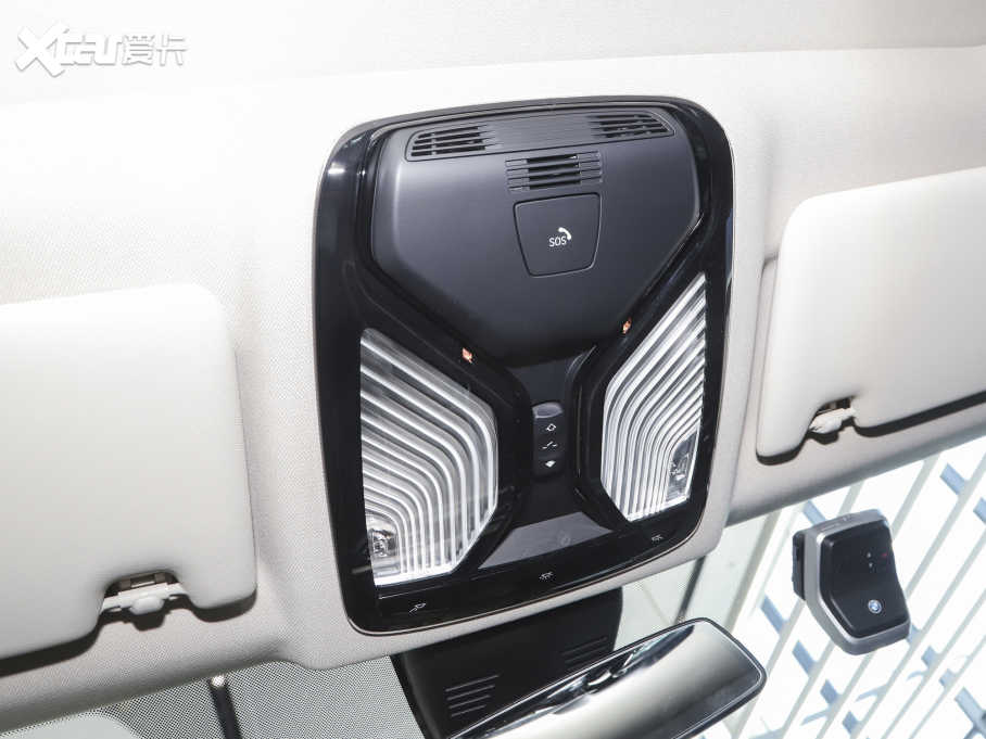 2022R3ϵ 330i M\ҹb