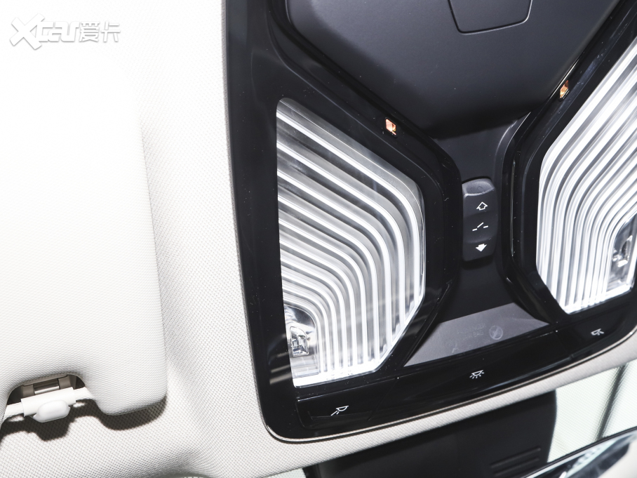 2022R3ϵ 330i M\ҹb