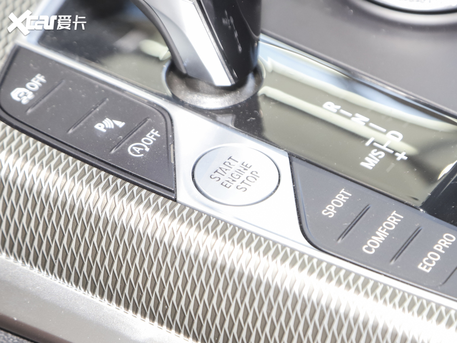 2022R3ϵ 330i M\ҹb