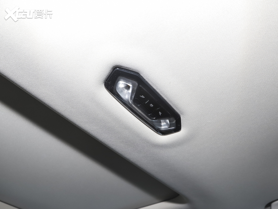 2022R3ϵ 330i M\ҹb