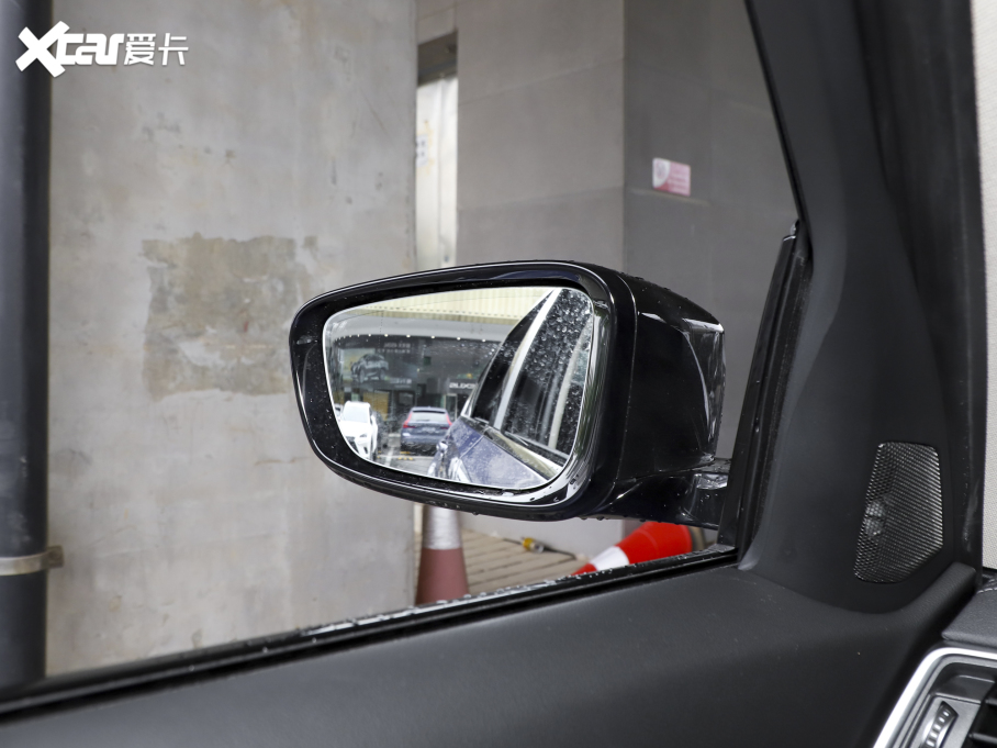 2022R3ϵ Ŀ 325i M\ҹb