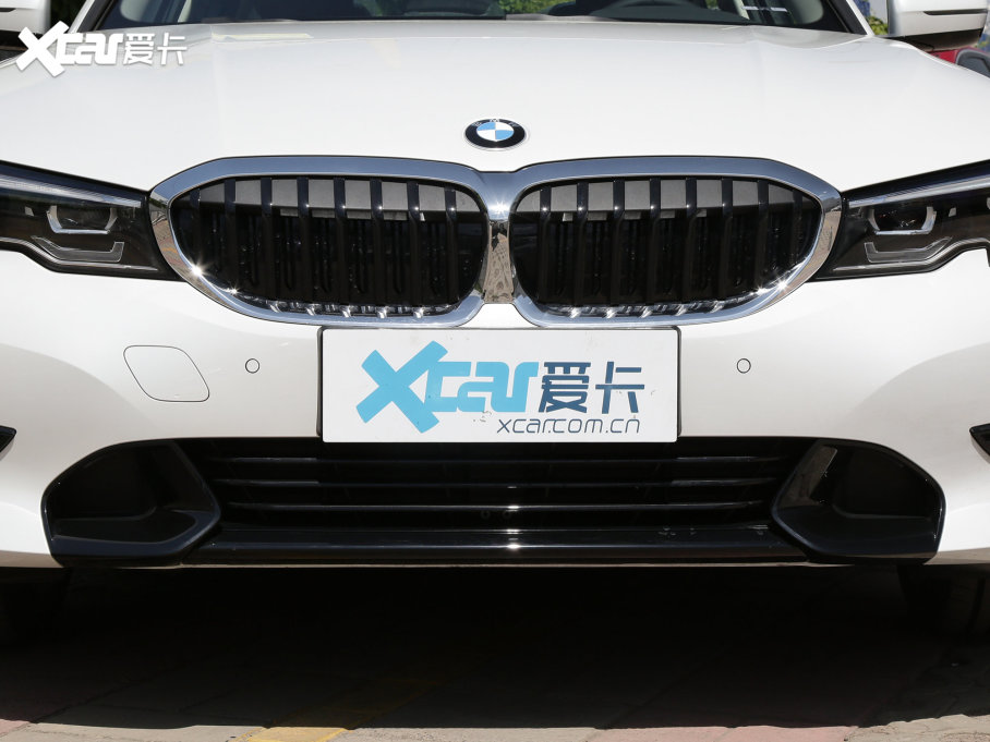 2022R3ϵ Ŀ 320i \b