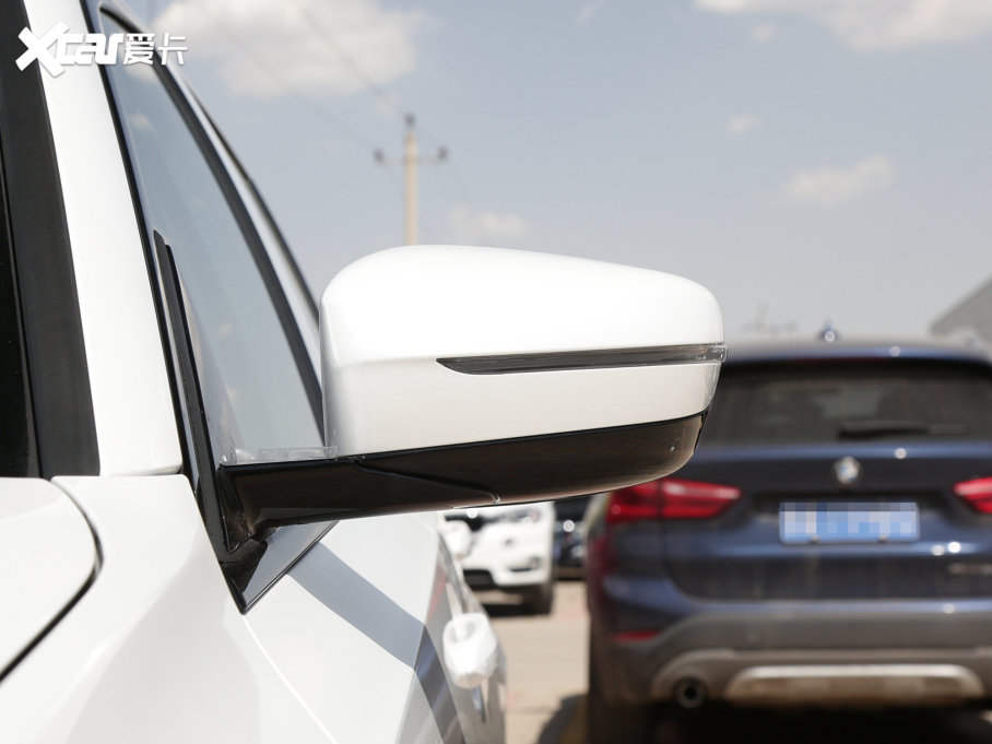 2022R3ϵ Ŀ 320i \b