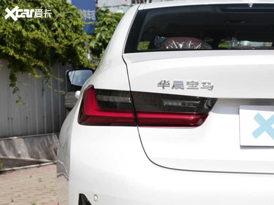 2022R3ϵ Ŀ 320i \b