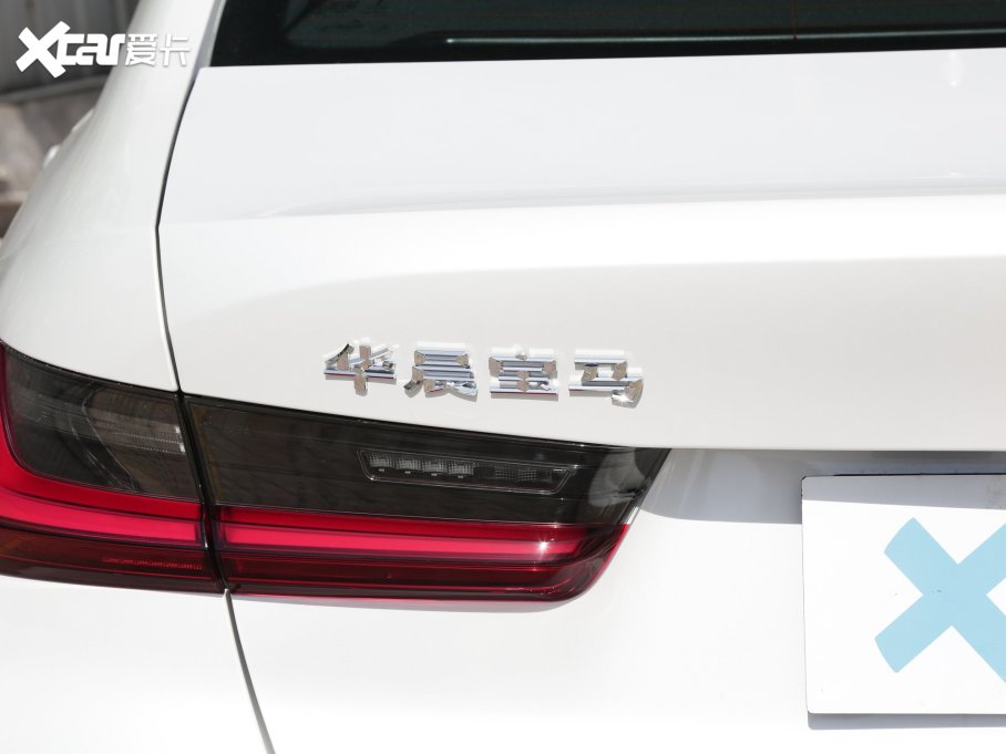 2022R3ϵ Ŀ 320i \b