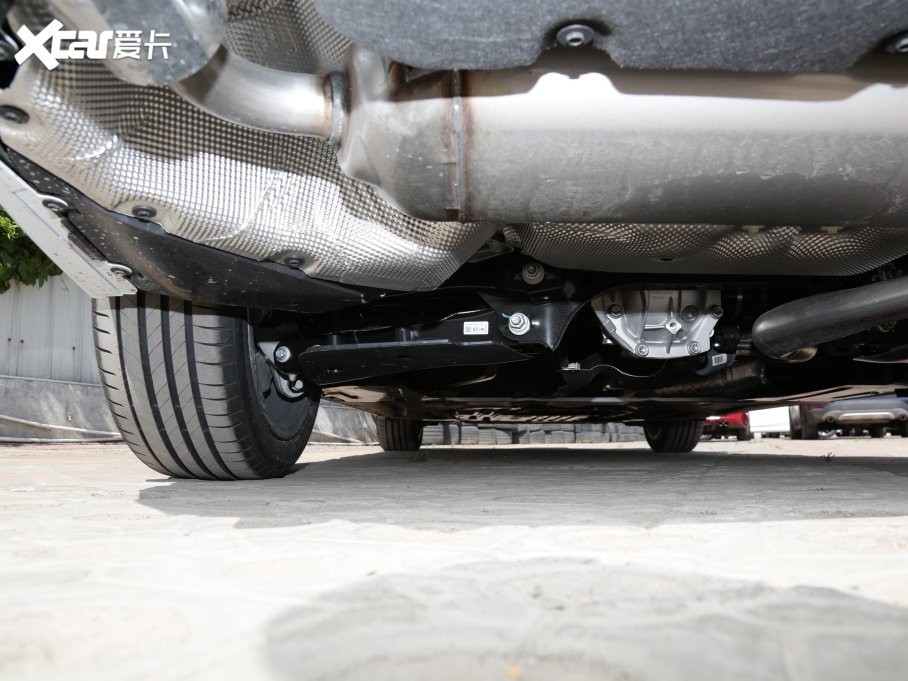 2022R3ϵ Ŀ 320i \b