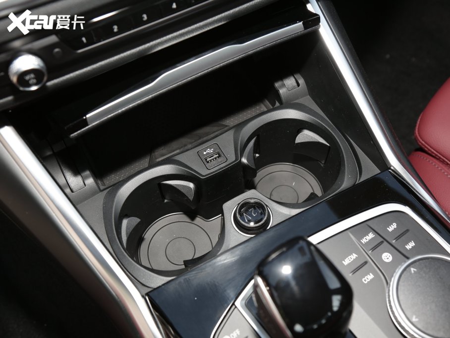 2022R3ϵ Ŀ 320i \b