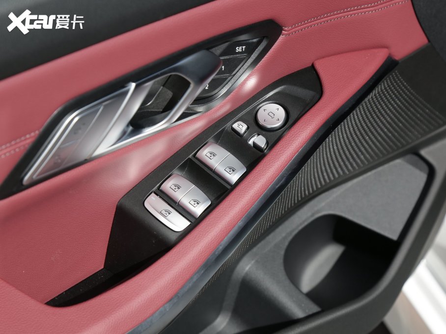 2022R3ϵ Ŀ 320i \b