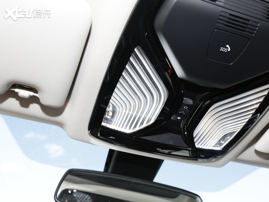 2022R3ϵ Ŀ 320i \b