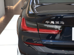 2022325Li M\(yn)(dng)b (x)(ji)^