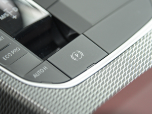 2022325i M\ҹb v܇Ƅ