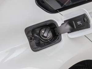 2022320i \(yn)(dng)b w