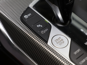 2022330i M\ҹb п؅^(q)