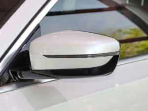 2022Ŀ 325i M\(yn)(dng)b ҕR