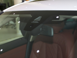 2022Ŀ 325i M\b (ji)^