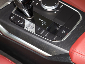 2022Ŀ 325i M\(yn)(dng)b п؅^(q)