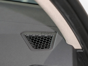 2022Ŀ 325i M\(yn)b п؅^(q)