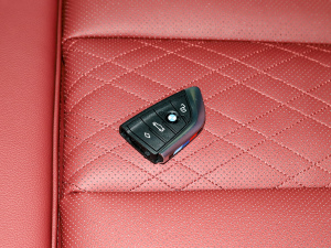 2022Ŀ 325i M\b ܇耳