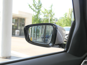 2022Ŀ 325Li M\(yn)(dng)b (x)(ji)^