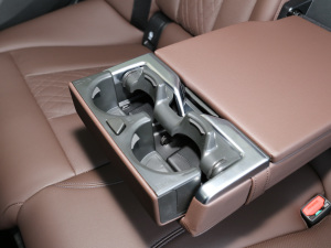 2022Ŀ 325Li M\(yn)(dng)b ֹ