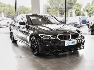 2022Ŀ 320Li M\b ǰ45