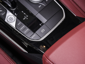 2022Ŀ 320Li M\b v܇Ƅ