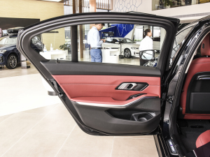 2022Ŀ 320Li M\b ܇T