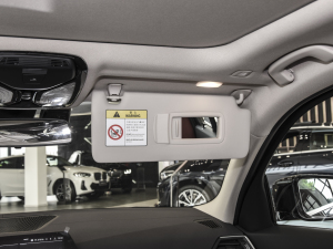 2022Ŀ 320Li M\b ꖰ壨ң