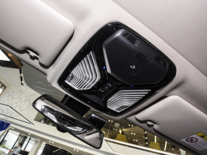 2022Ŀ 320Li M\(yn)(dng)b п؅^(q)