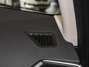 2022Ŀ 320Li M\b п؅^