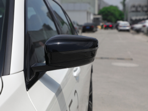 2022Ŀ 330Li xDrive M\ҹb (ji)^