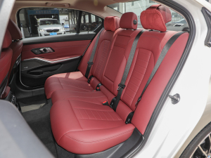 2022Ŀ 330Li xDrive M\ҹb 