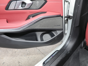 2022Ŀ 330Li xDrive M\ҹb Tg